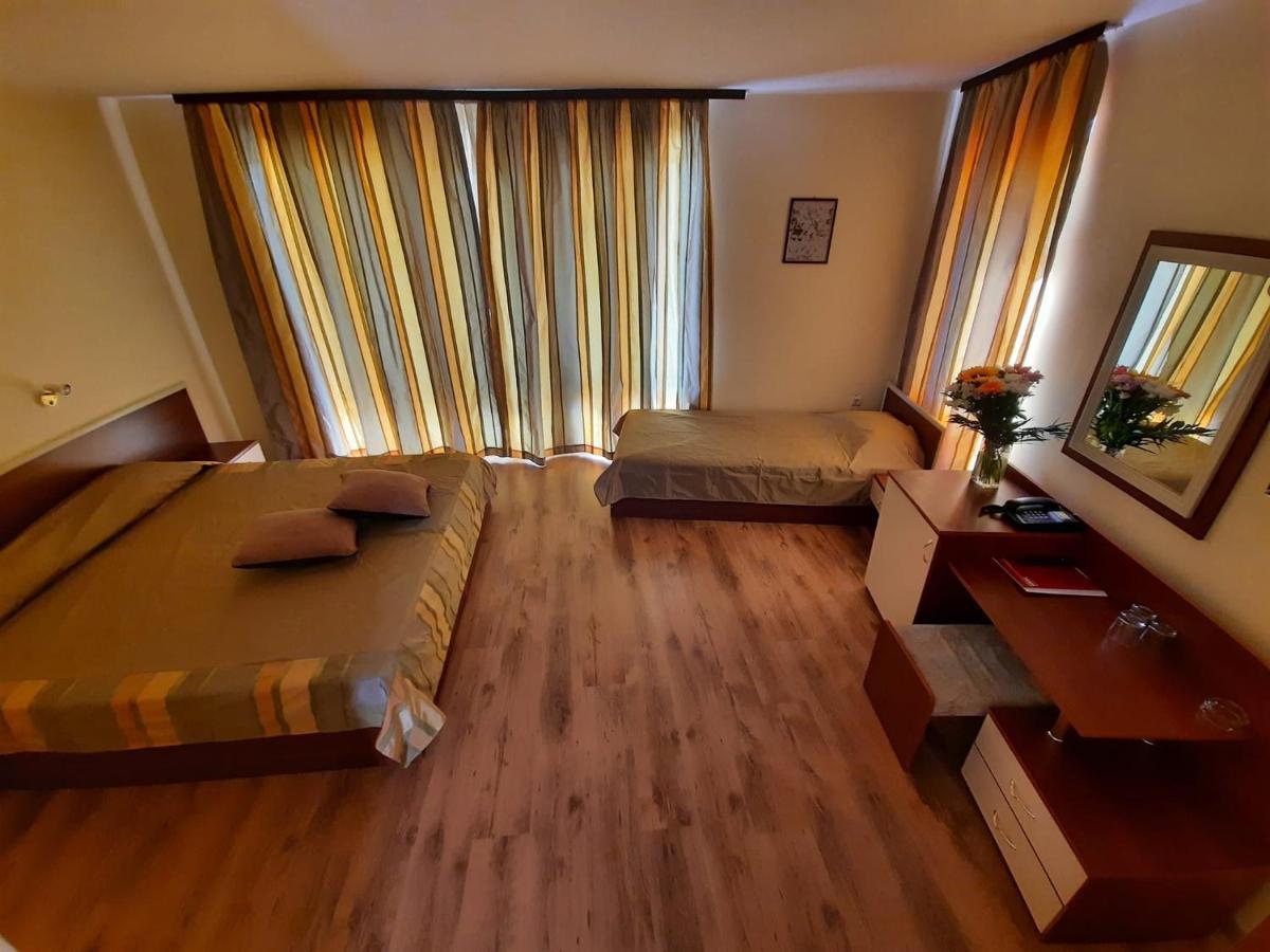 Hotel Veris Sluneční pobřeží Exteriér fotografie